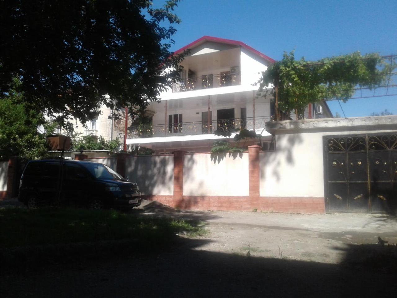 Hotel Irina Tskaltubo Exterior foto